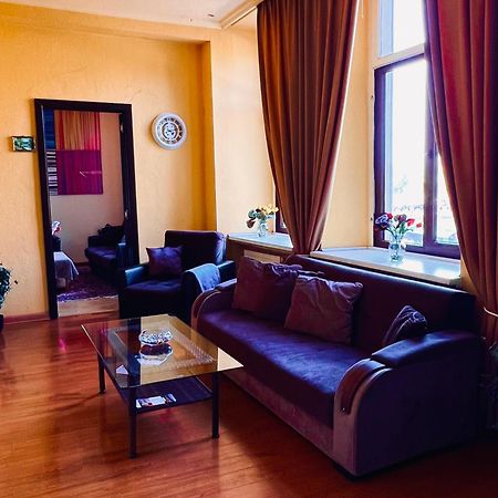 Old Ubani Apartment Tbilisi ภายนอก รูปภาพ