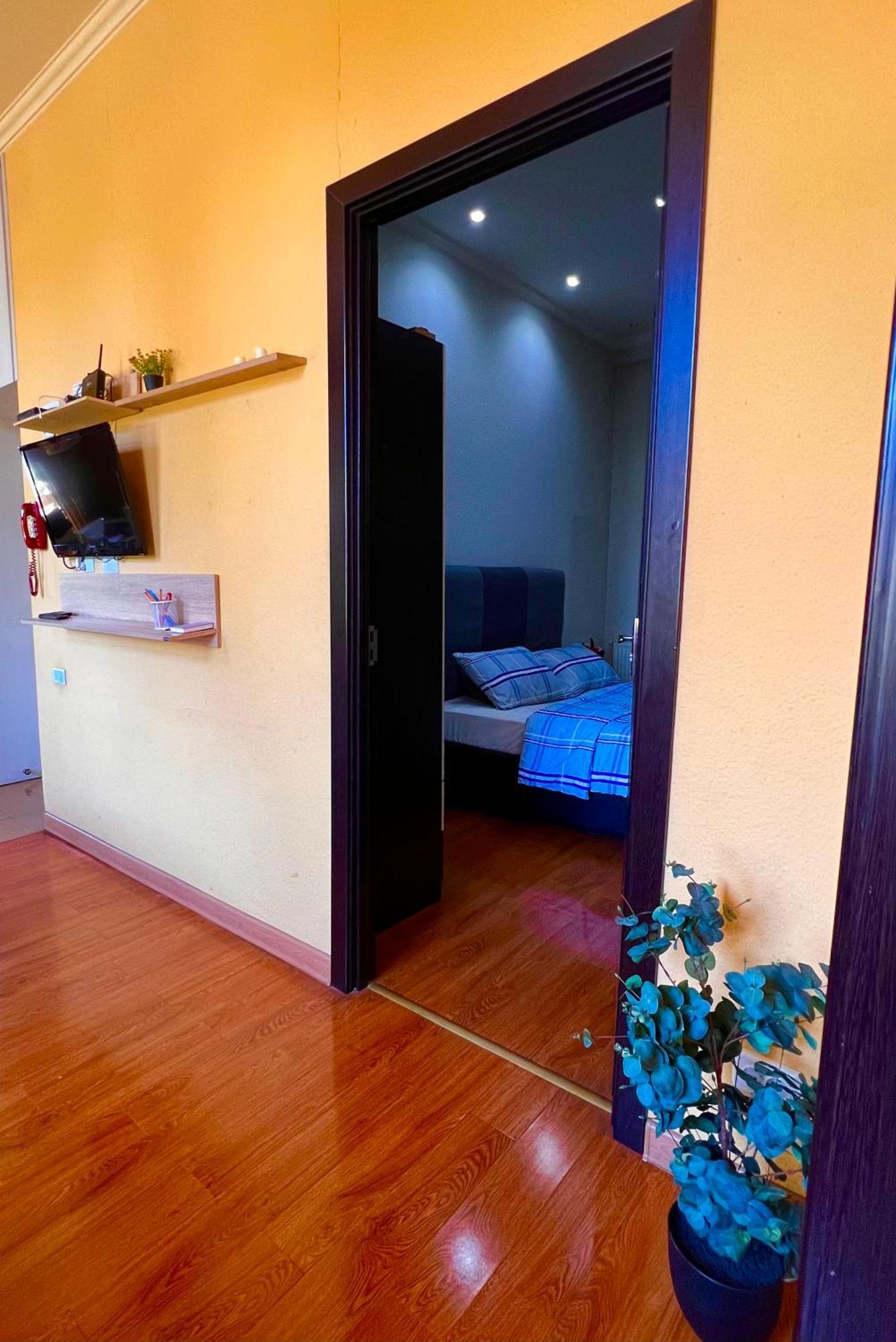 Old Ubani Apartment Tbilisi ภายนอก รูปภาพ